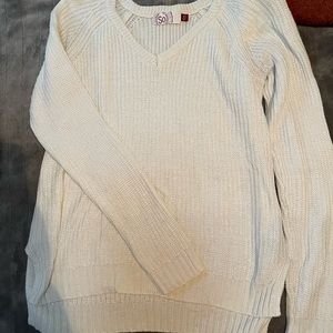 White long sleeve, striped fabric